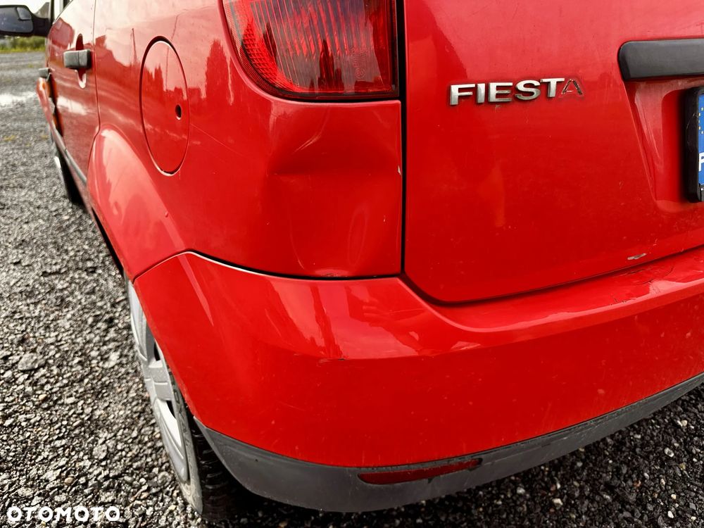 Ford Fiesta - 10