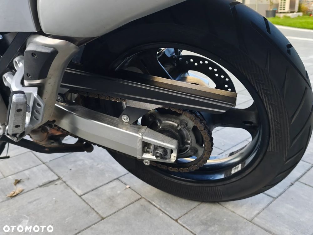 Suzuki V-STROM - 23