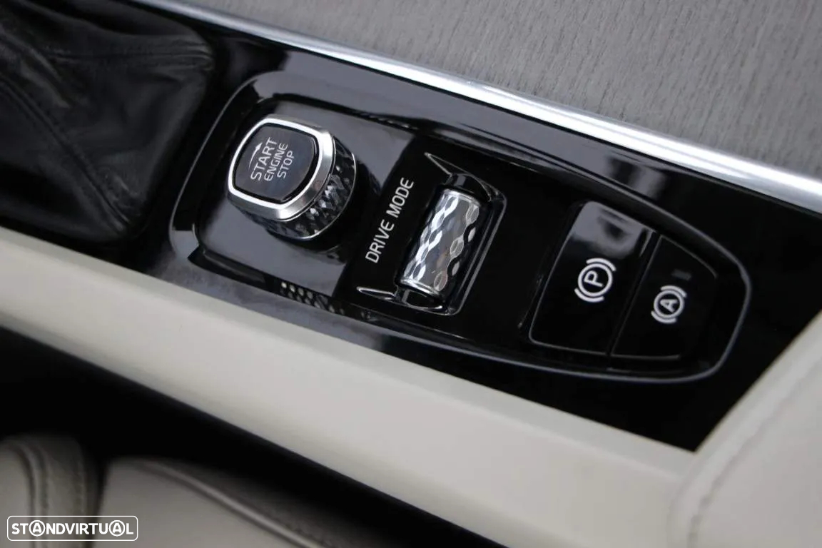 Volvo V60 2.0 D4 Inscription Geartronic - 20