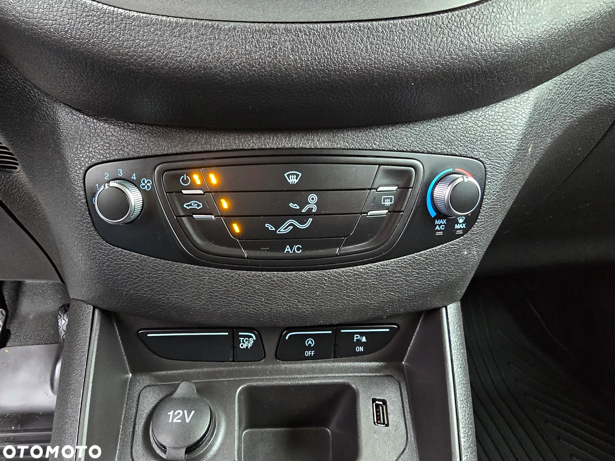 Ford COURIER TRANSIT - 15