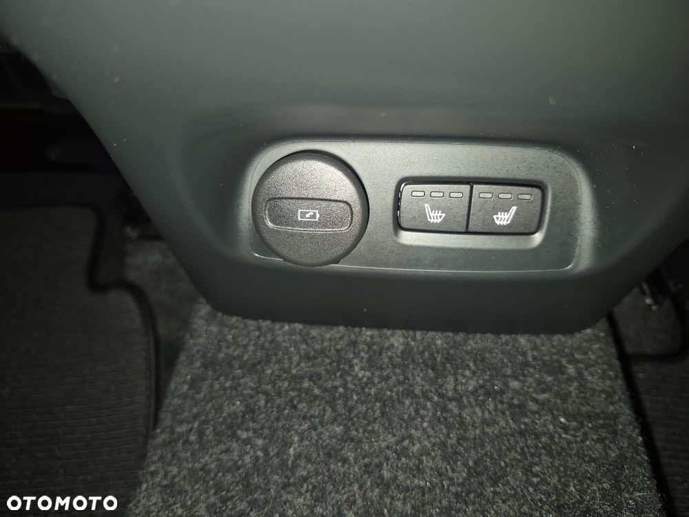 Volvo XC 40 - 34