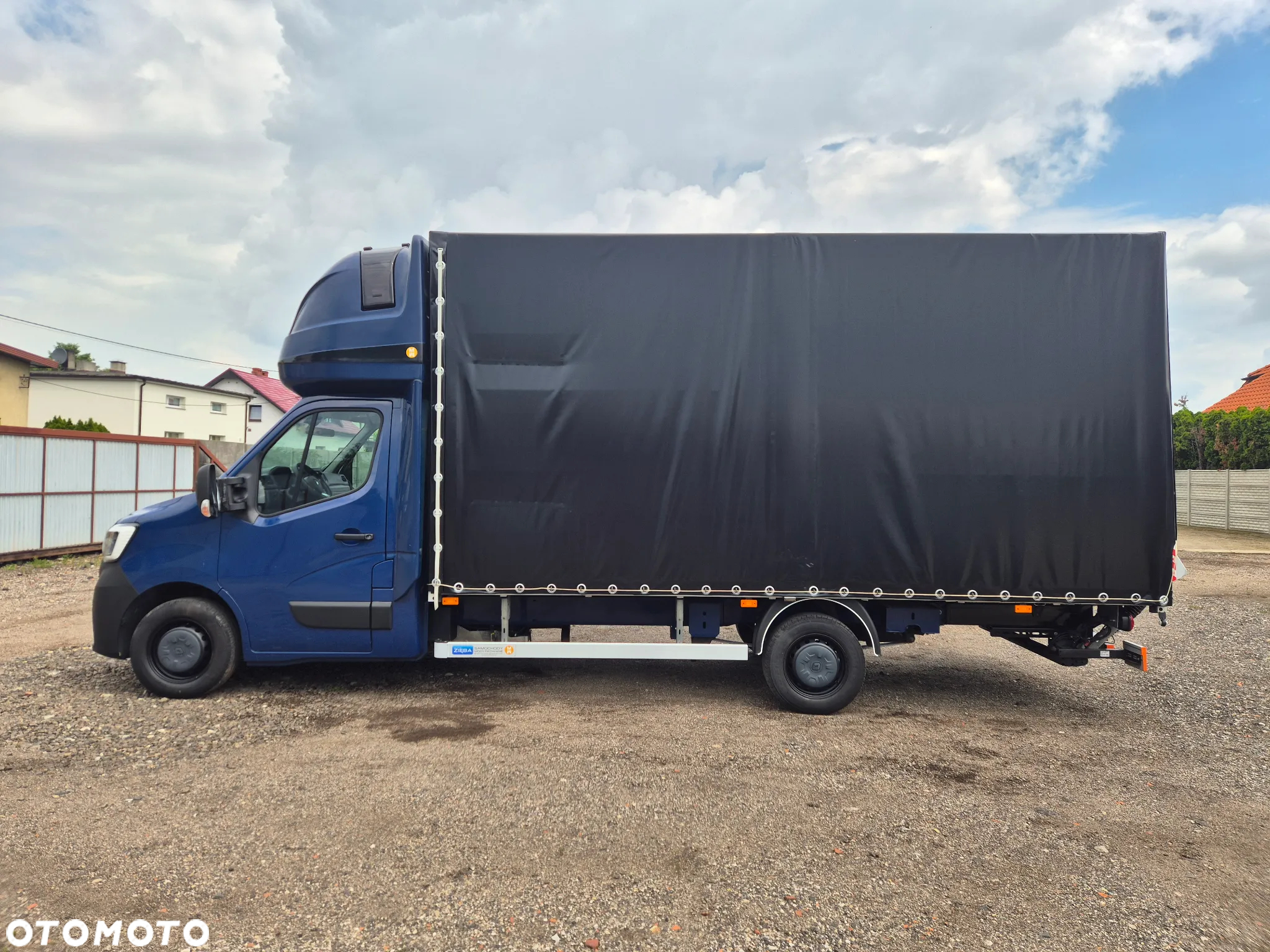 Renault MASTER 10EP WINDA DHOLLANDIA BAR 750KG PLANDEKA 2.3 165KM SERWIS ZADBANY PODUSZKI FV23% KLIMA WEBASTO BEZWYPADKOWY NAWIGACJA - 8