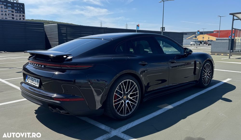 Porsche Panamera 4S E-Hybrid - 5