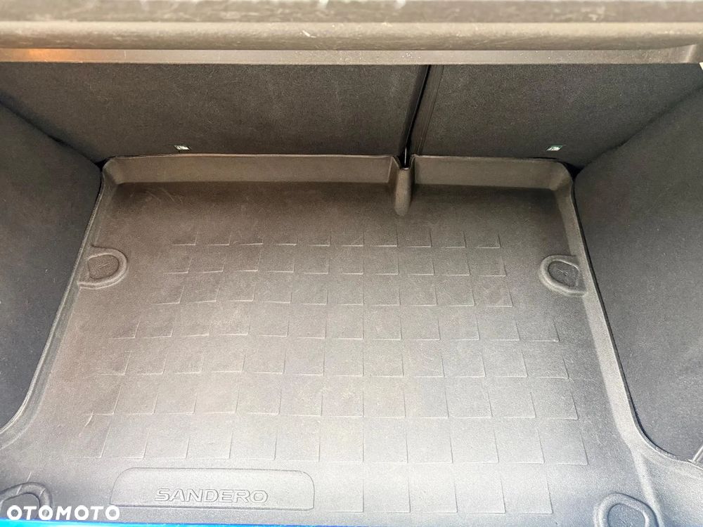 Dacia Sandero TCe 90 S&S Laureate - 24
