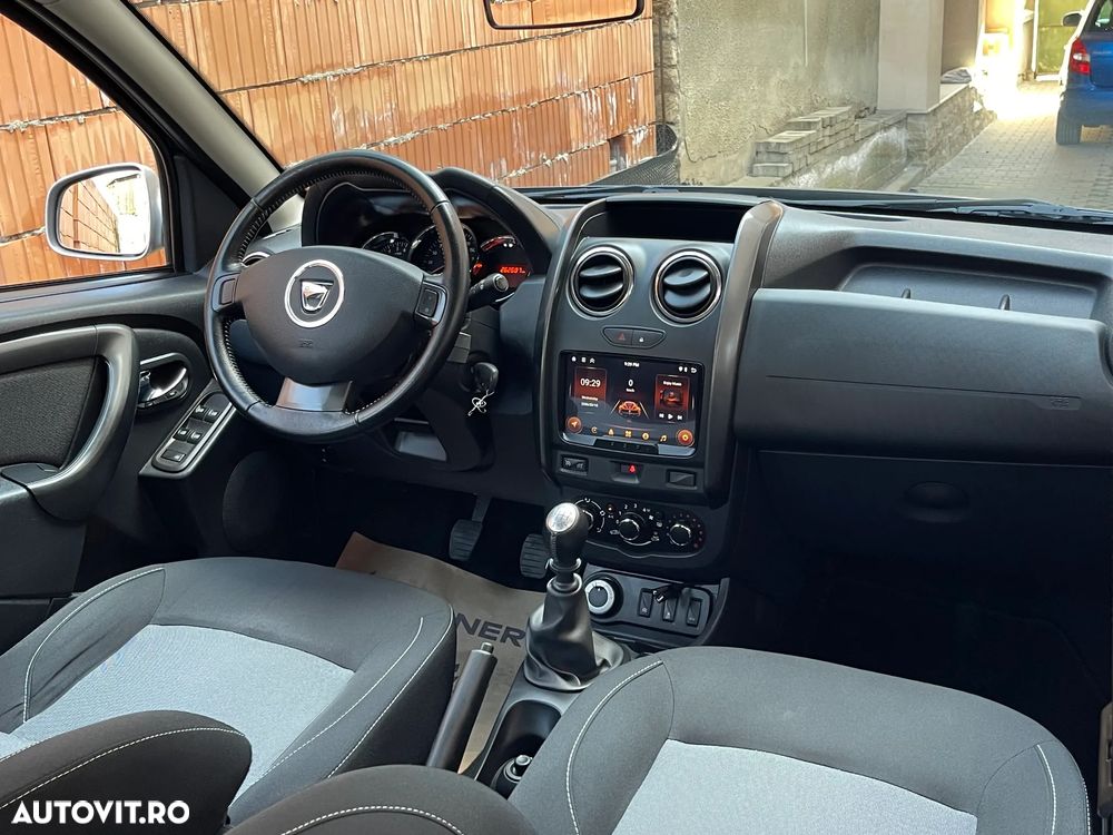 Dacia Duster dCi 110 FAP 4x4 Laureate - 19