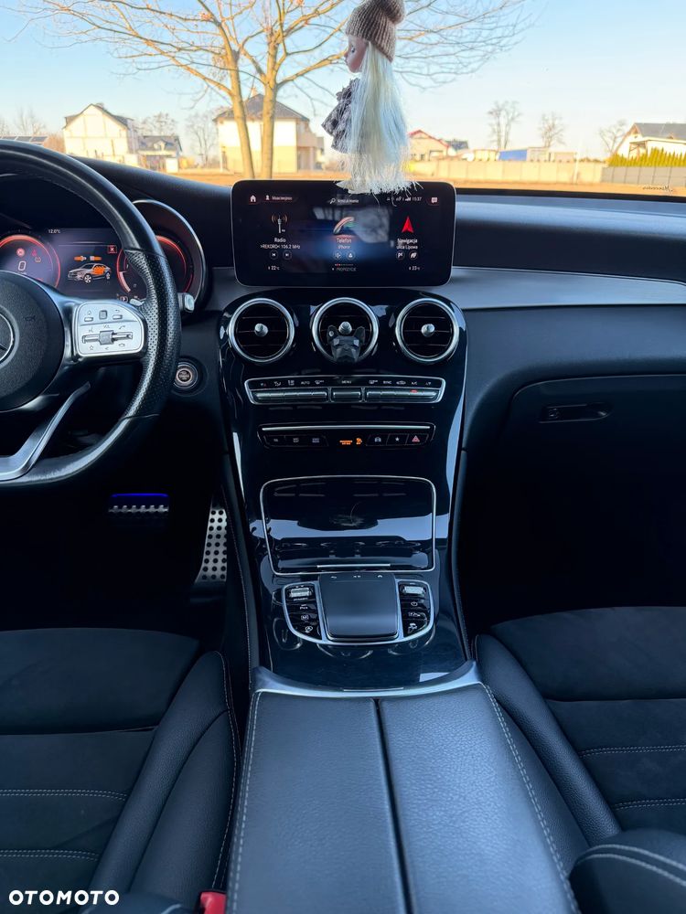 Mercedes-Benz GLC 300 d 4-Matic - 30