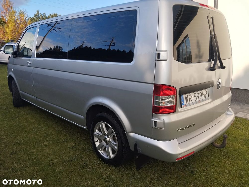 Volkswagen Caravelle - 4