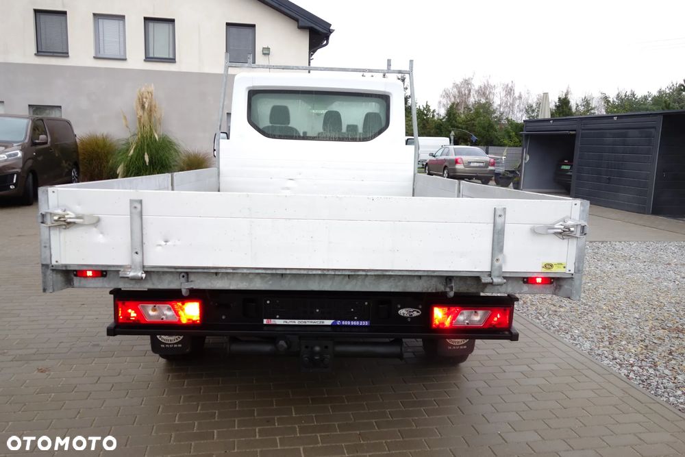 Ford Transit 2.0 Ecoblue 170 KM Skrzynia 3.75 M Klima - 11