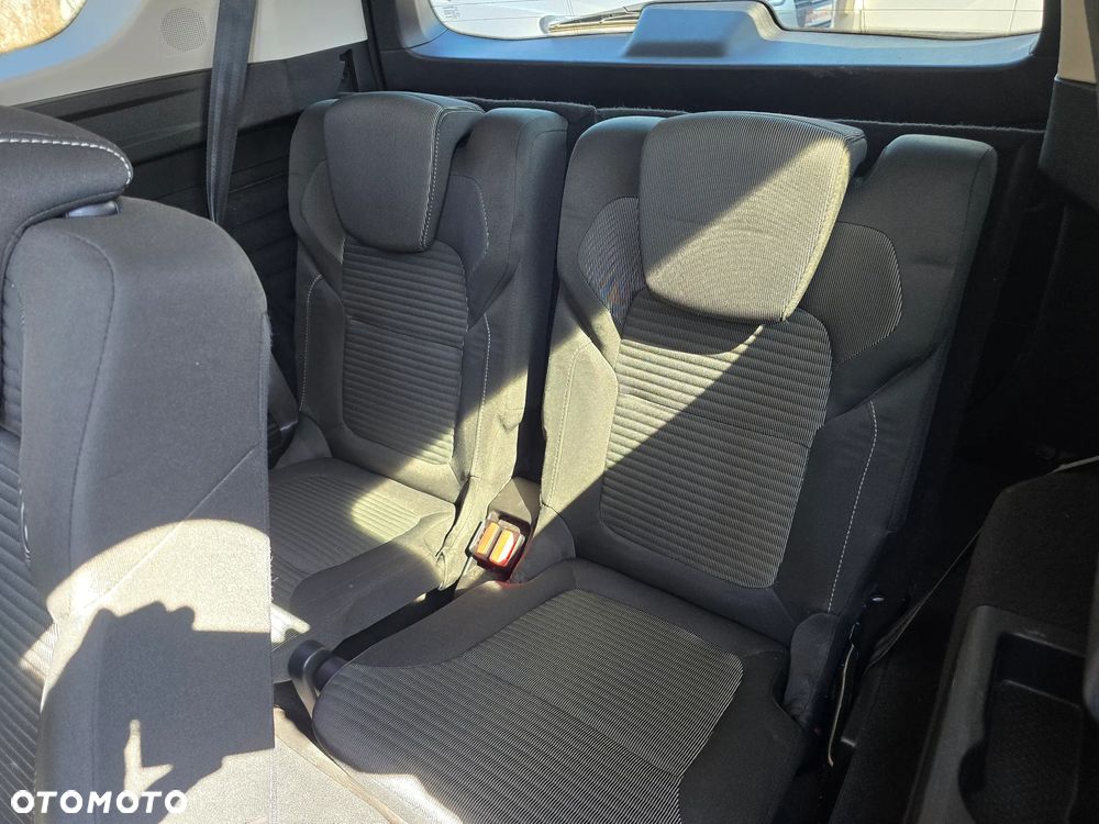 Renault Grand Scenic - 14