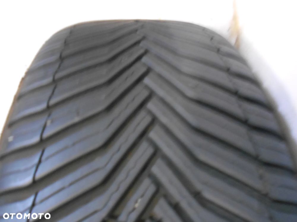 OPONY 215/50R19 MICHELIN CROSSCLIMATE 2 DOT 0825 7.2MM - 3