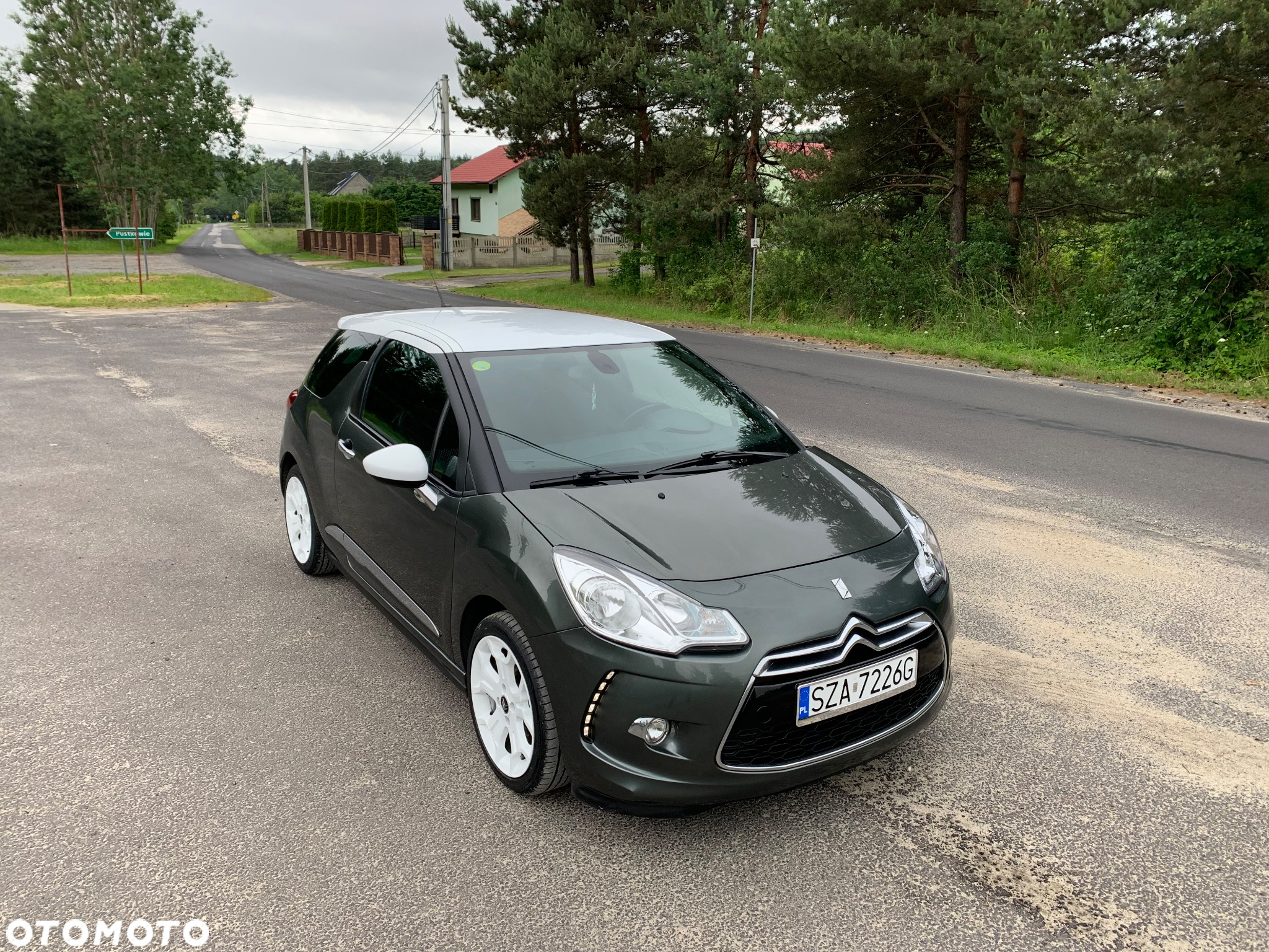 Citroën DS3 e-HDi 110 FAP SportChic - 8