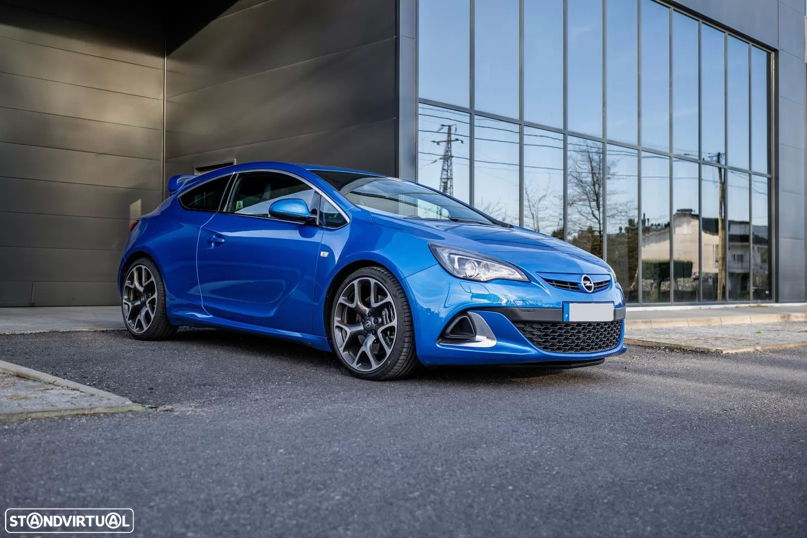 Opel Astra GTC OPC 2.0 T - 3