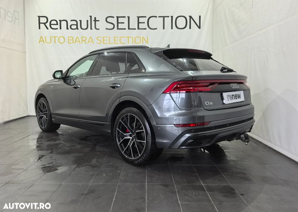 Audi Q8 - 2