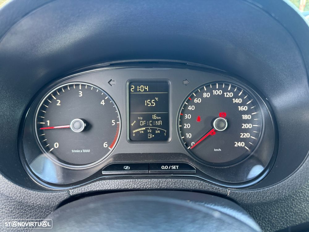VW Polo 1.2 TDi Confortline - 24