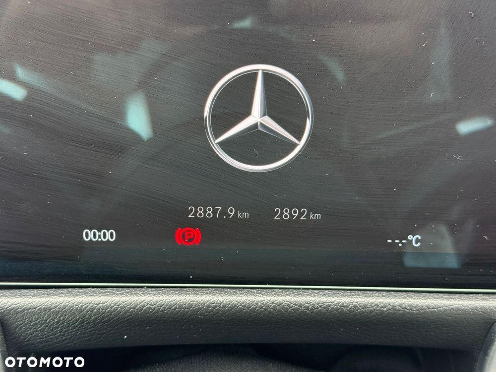 Mercedes-Benz GLB 200 AMG Line 7G-DCT - 18