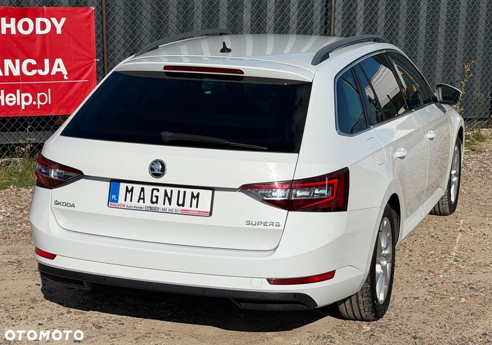 Skoda Superb 1.4 TSI ACT Sportline DSG - 29