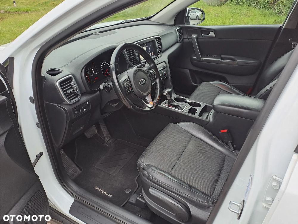 Kia Sportage 1.7 CRDI 2WD ISG Spirit - 17