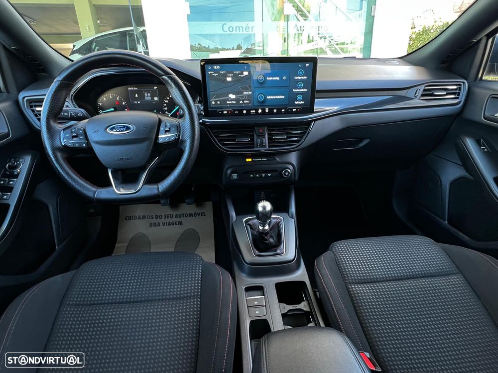 Ford Focus 1.0 EcoBoost MHEV ST-Line X - 10