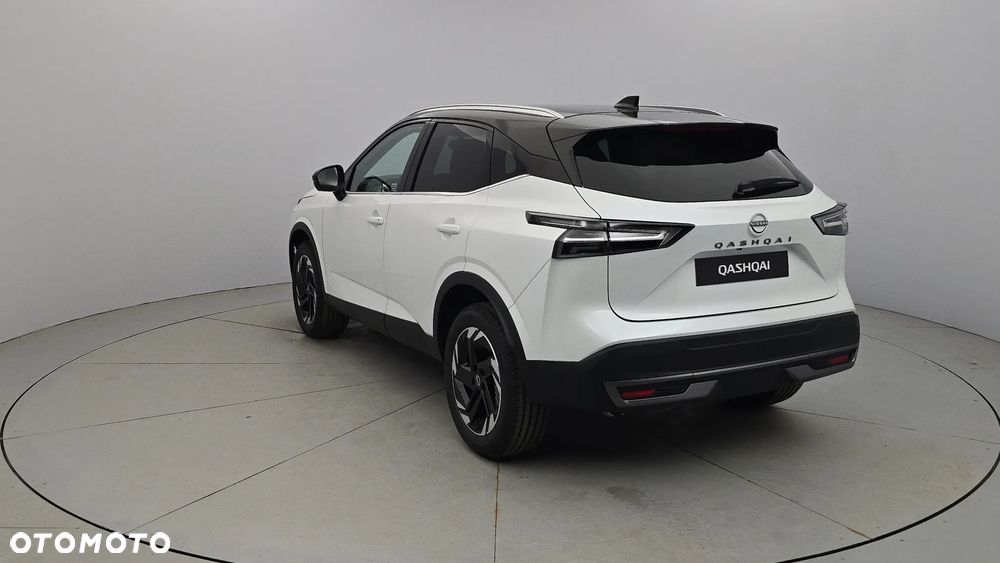 Nissan Qashqai - 10