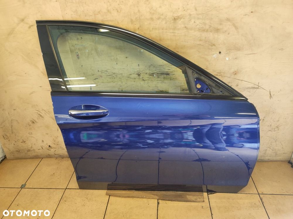 Drzwi prawe przód C Klasa W205 205 AMG - 1