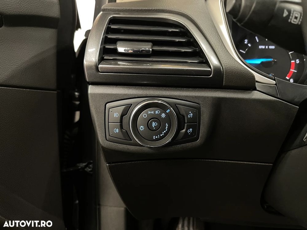 Ford Mondeo 2.0 TDCI Aut. Trend - 26