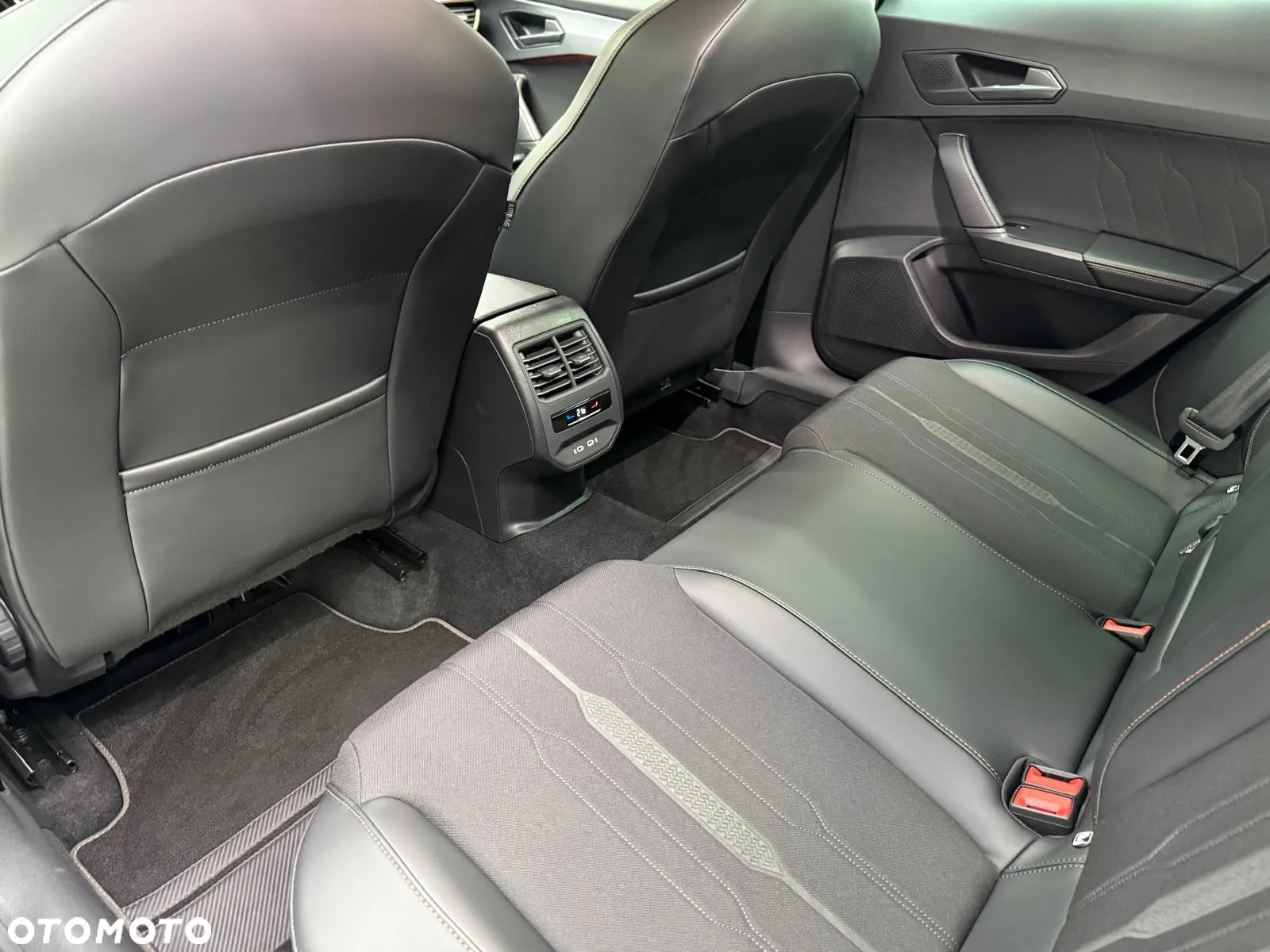 Cupra Formentor 1.5 TSI DSG - 29
