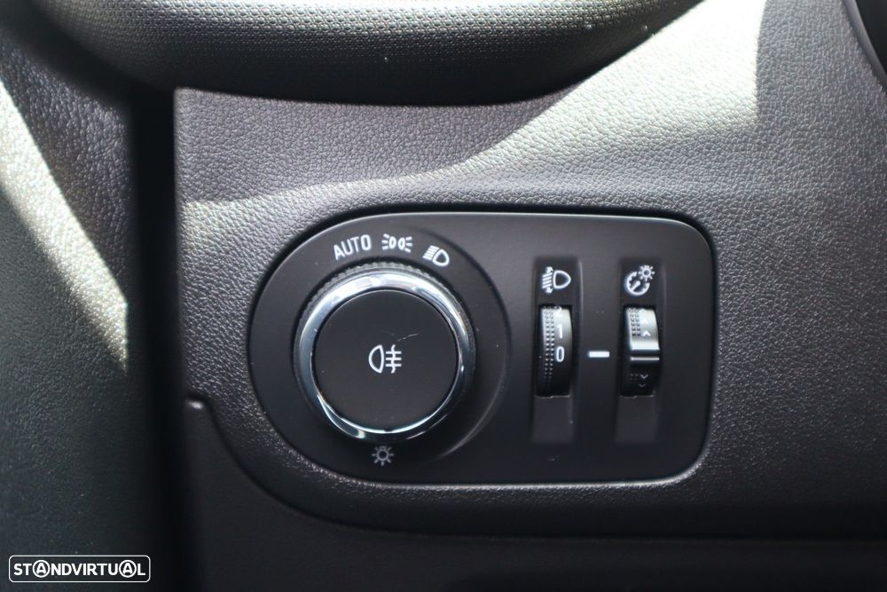 Opel Crossland X 1.2 2020 - 17