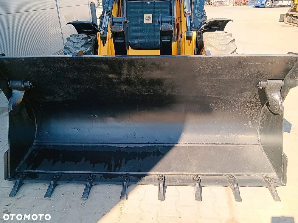 JCB 3CX Contractor AEC - 9