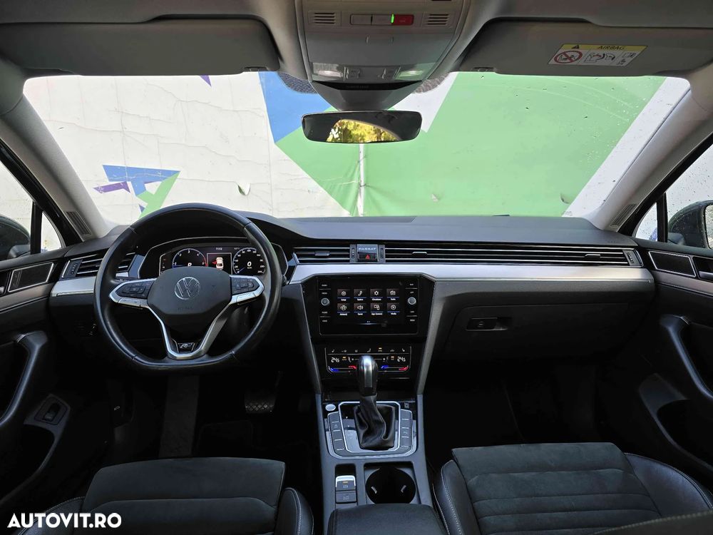 Volkswagen Passat - 16