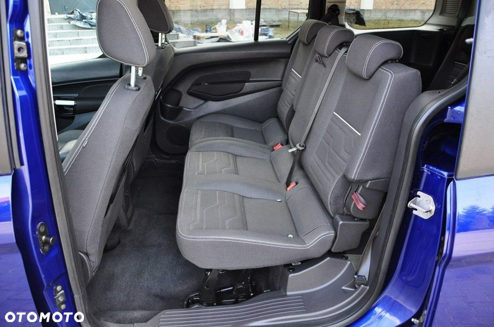 Ford Tourneo Connect - 24