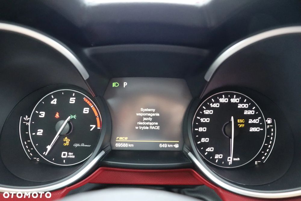 Alfa Romeo Stelvio 2.0 Turbo Veloce Q4 - 16