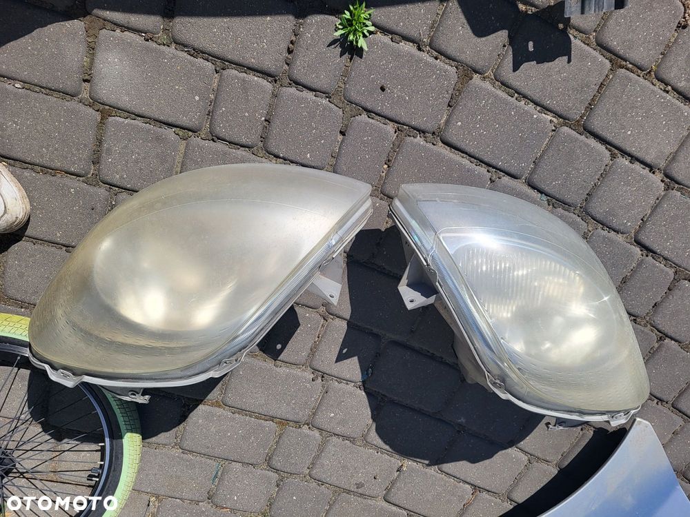 Lampa przednia opel vivaro 2006r