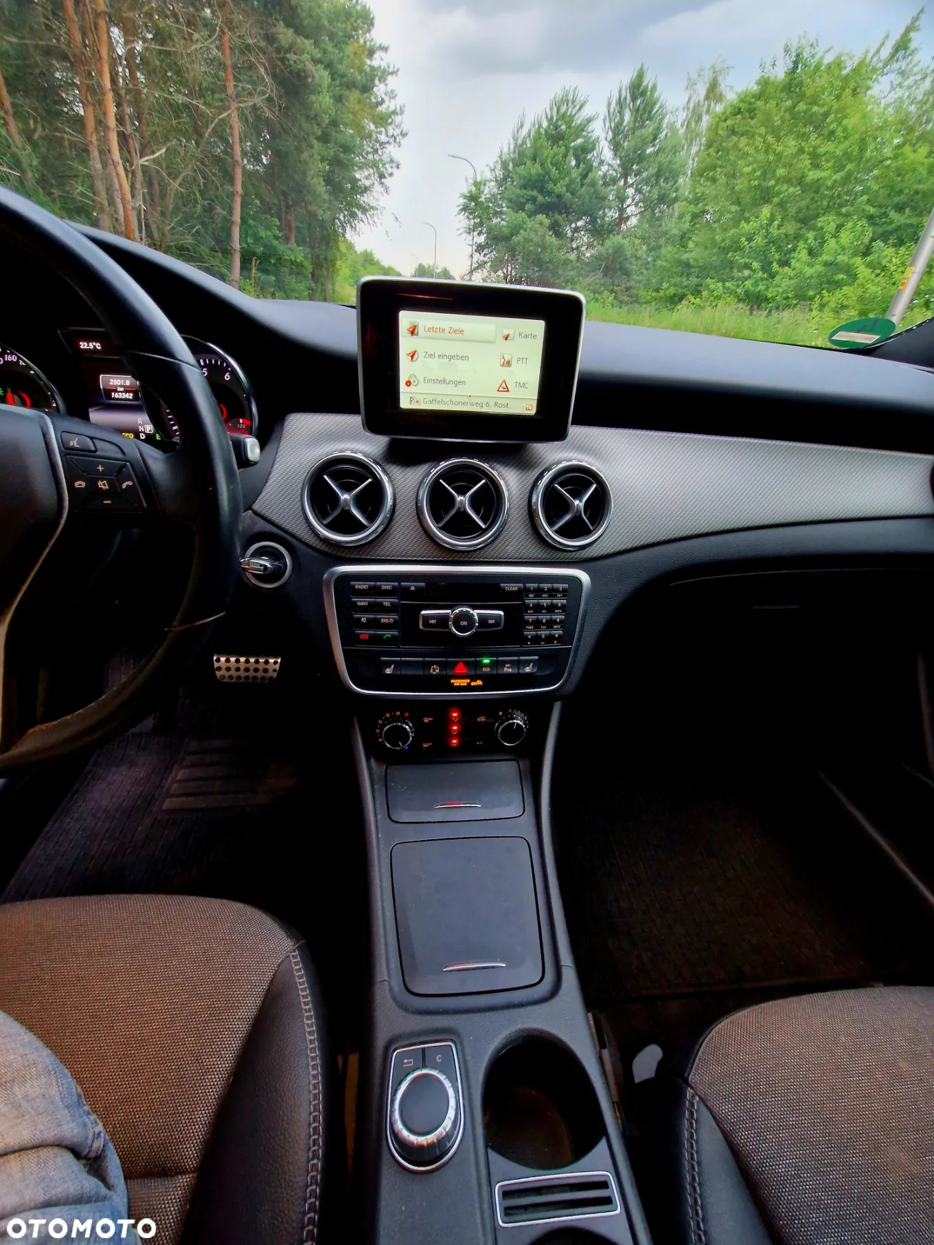 Mercedes-Benz GLA 200 7G-DCT Peak Edition - 21
