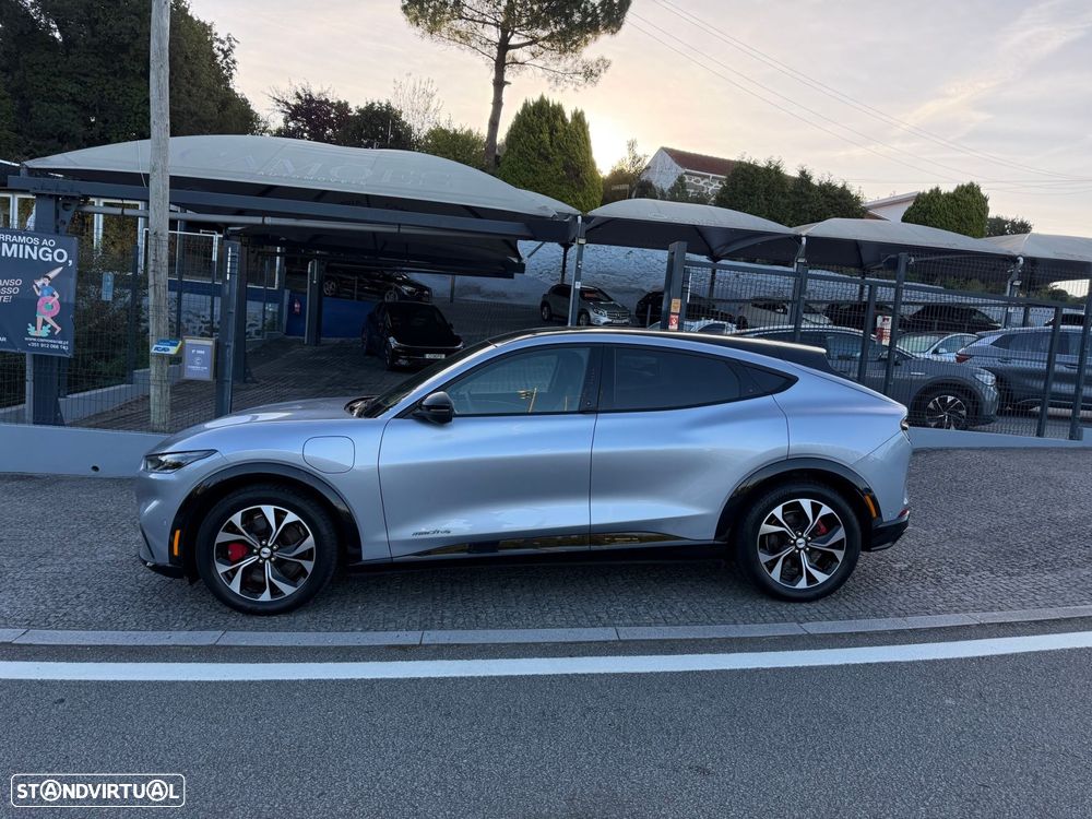 Ford Mustang Mach-E 75.7 kWh Premium AWD - 5