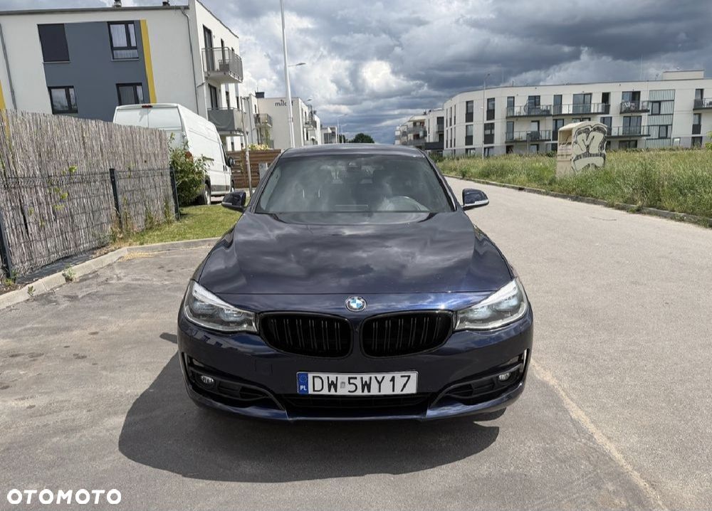 BMW Seria 3 330i GPF Luxury Line - 3