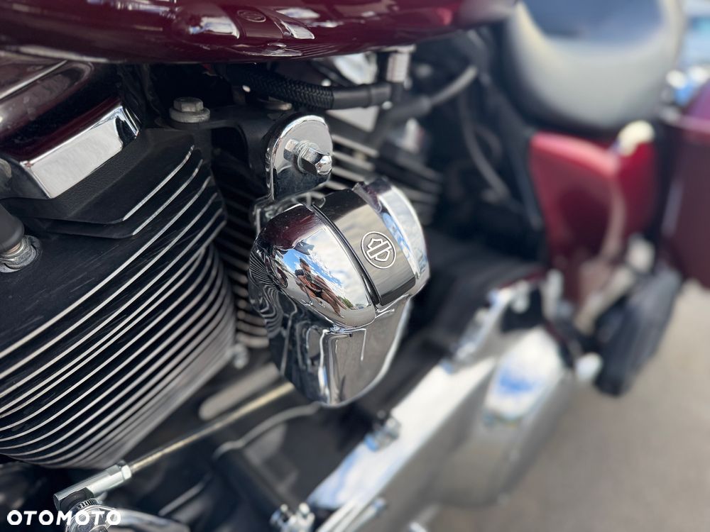 Harley-Davidson Touring Street Glide - 24