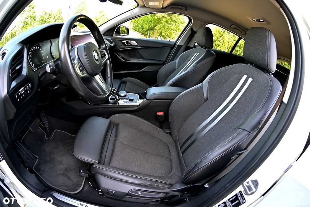 BMW Seria 1 118d Sport Line - 18