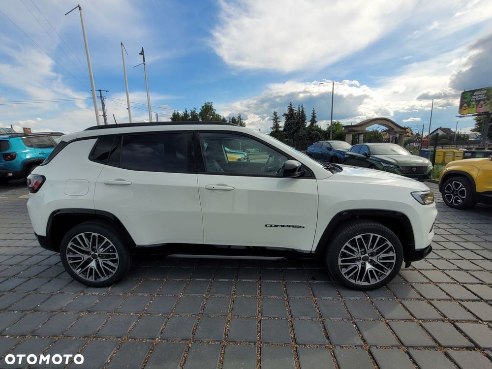 Jeep Compass 1.5 T4 mHEV Summit Winter Edition FWD S&S DCT - 6