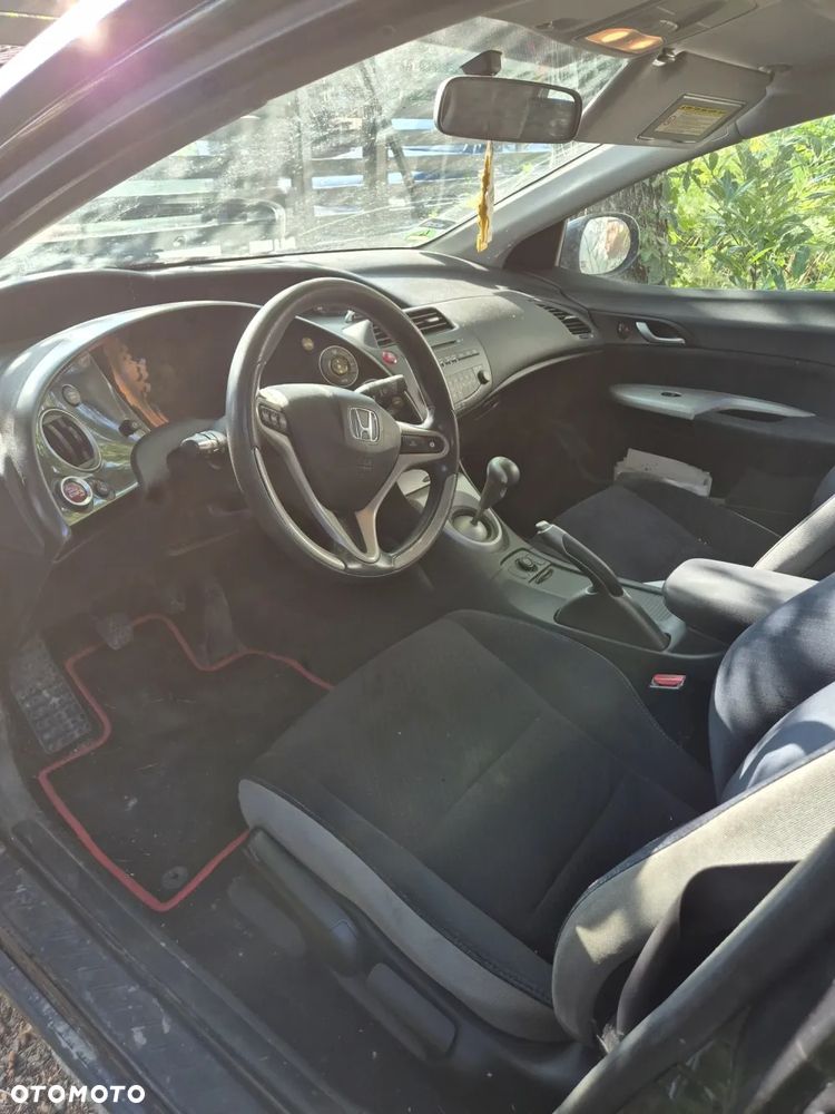 Honda Civic 1.8 Comfort - 2