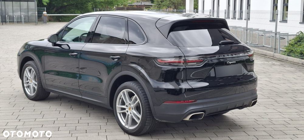 Porsche Cayenne - 14
