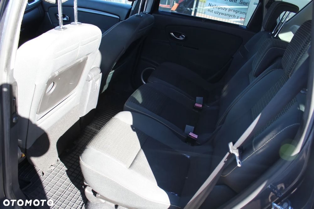 Renault Scenic 1.9 dCi Expression - 17