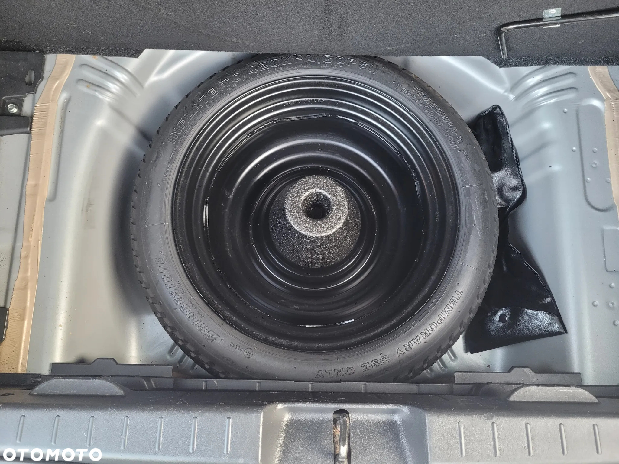 Toyota Yaris 1.0 Luna - 22