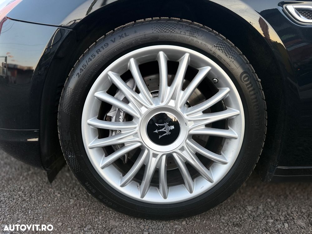 Maserati Quattroporte - 39