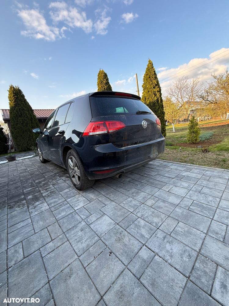 Volkswagen Golf 1.6 TDI DPF BMT DSG Comfortline - 9