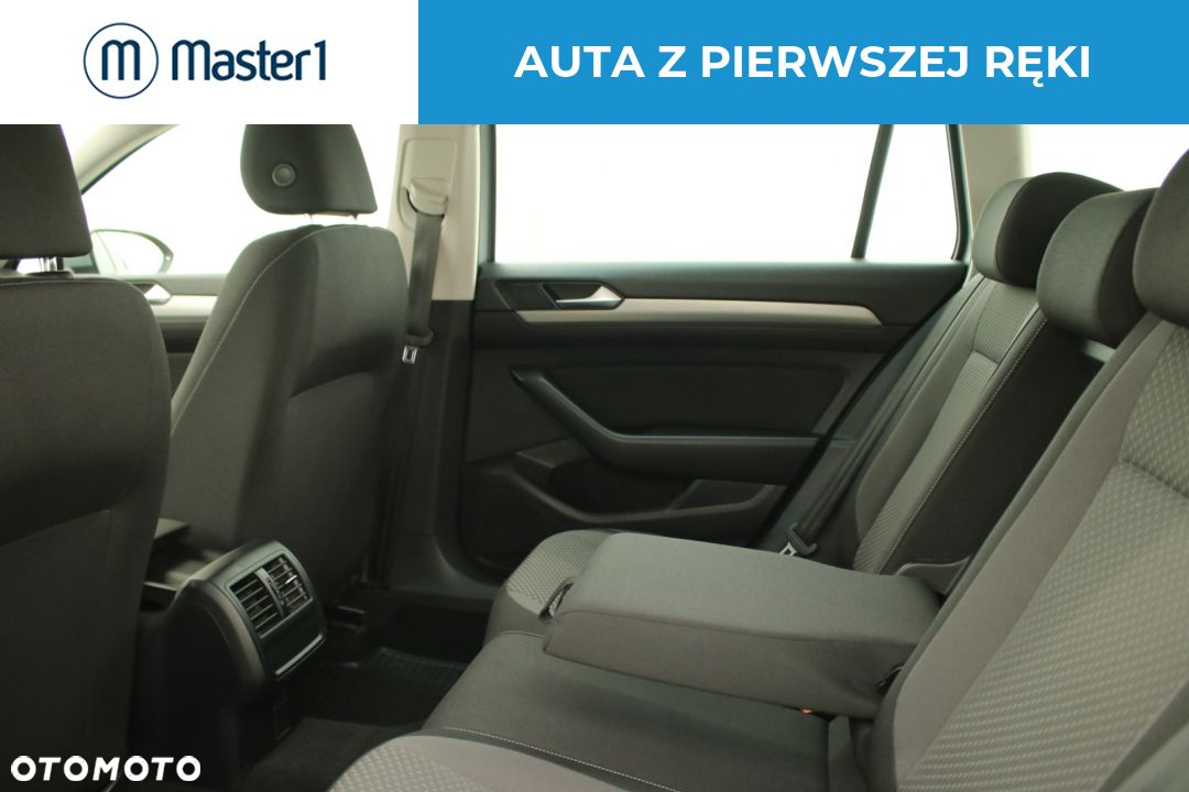 Volkswagen Passat 1.5 TSI EVO Essence DSG - 8