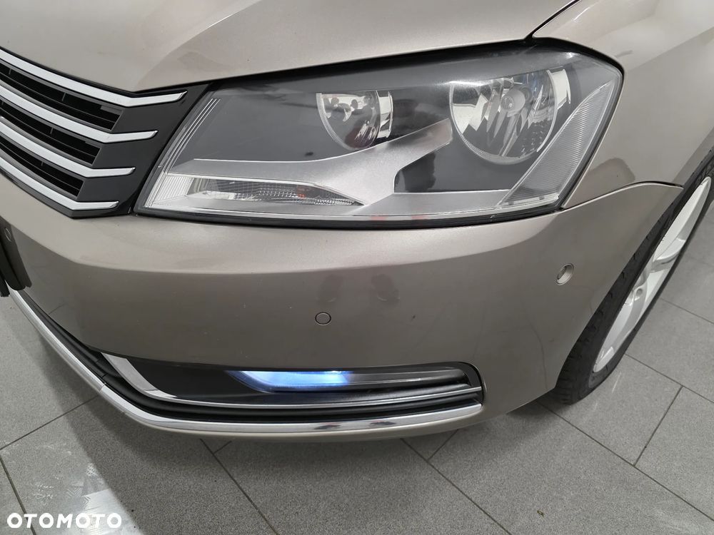 Volkswagen Passat 1.4 TSI BlueMotion Technology Comfortline - 28