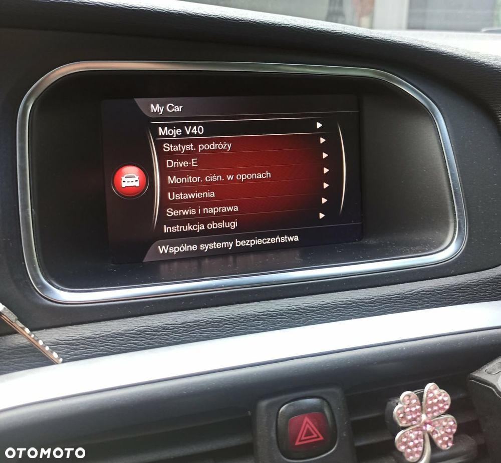 Volvo V40 D2 Drive-E Momentum - 6