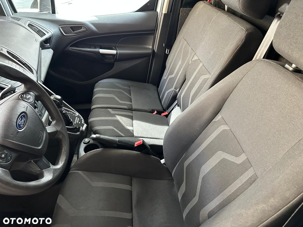 Ford Transit Connect - 10