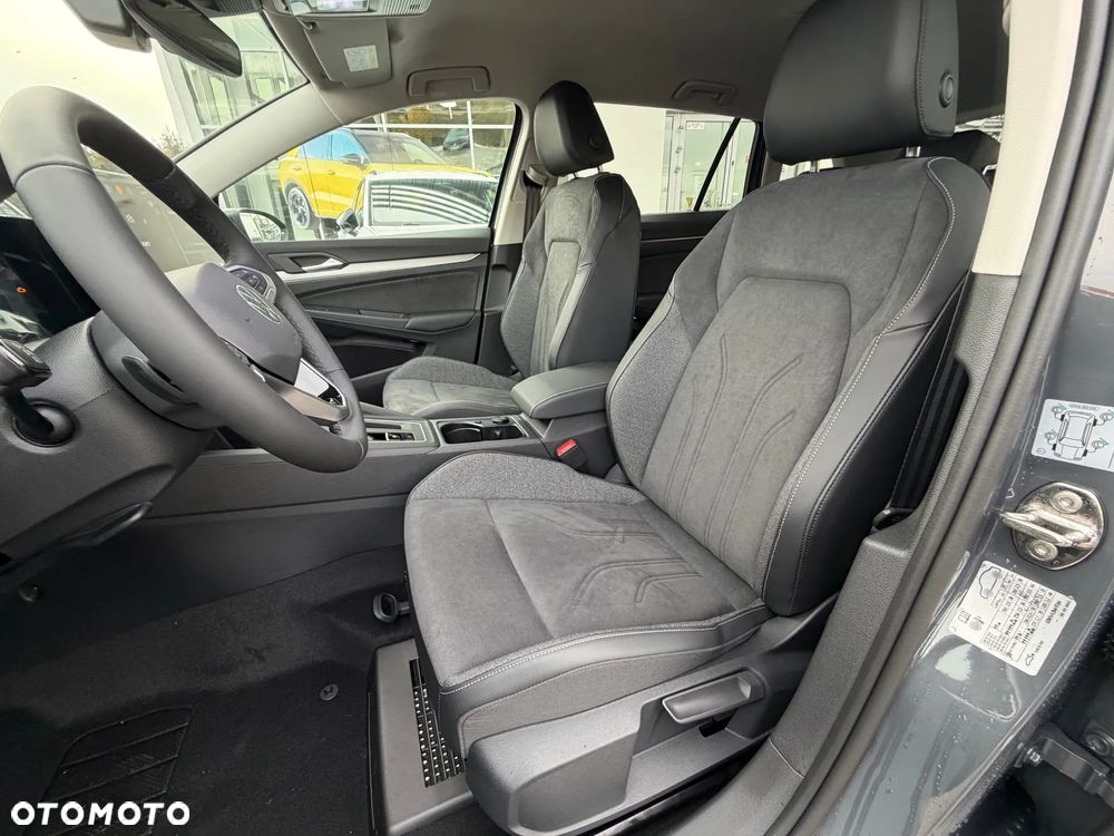 Volkswagen Golf 1.5 TSI Life Plus - 10