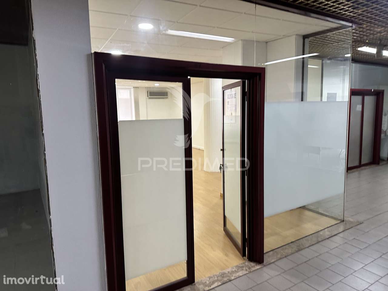 Loja no Centro da Cidade Chaves - Pronta a utilizar - Grande imagem: 2/7